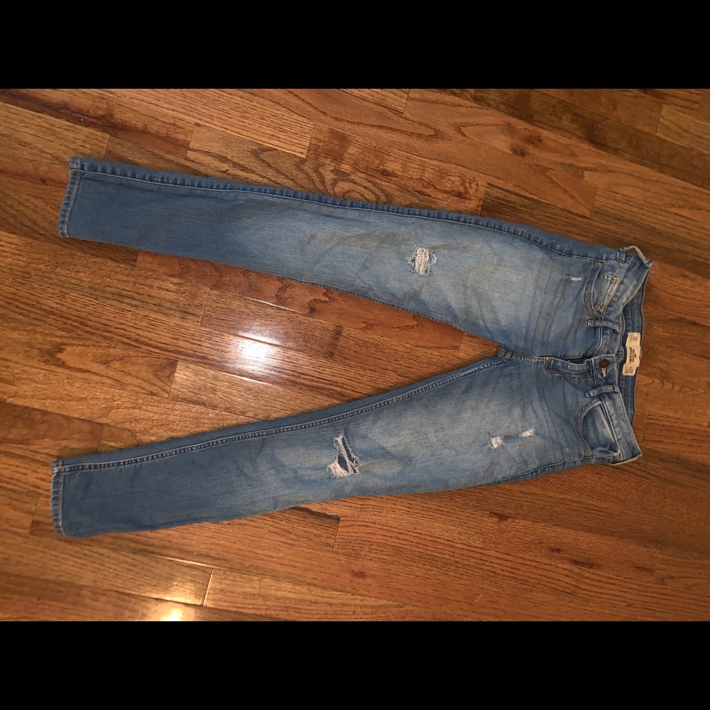 Hollister jeans